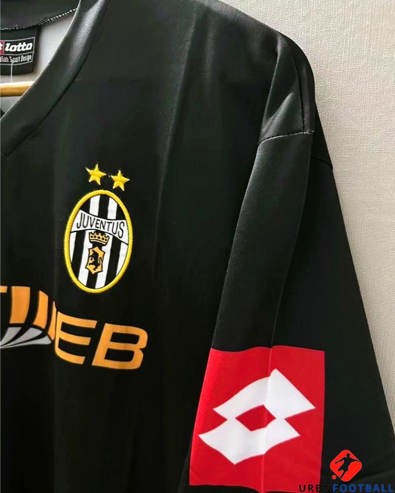 TREZEGUET DAVID 2001-02 (Juv)