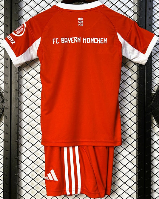 BAYERN MUNCHEN kid kit