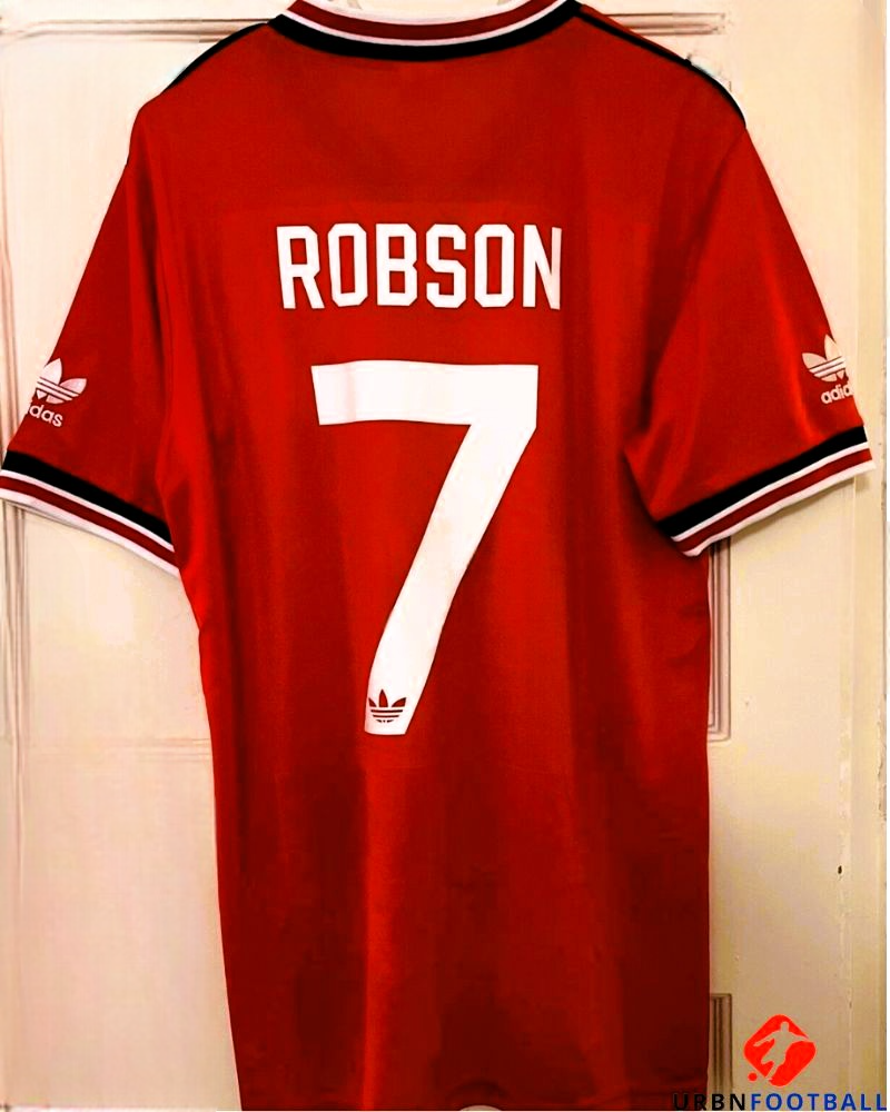 ROBSON BRYAN 1985-86 (Man U)