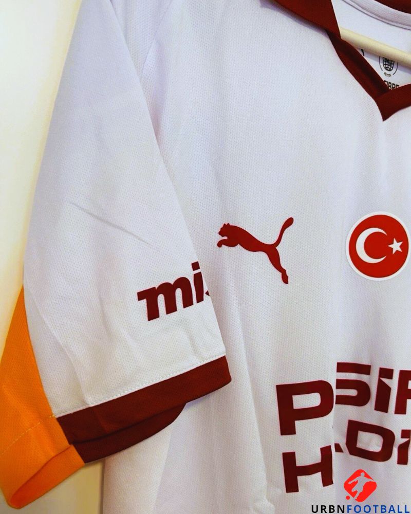 OSIMHEN VICTOR 2025-26 (Gal)