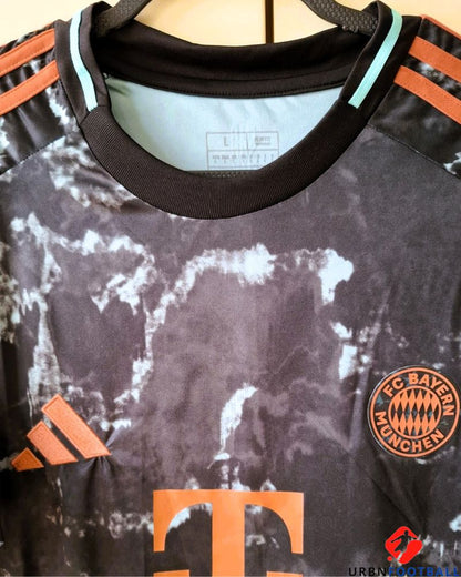 KANE HARRY 2024-25 (Bay M)