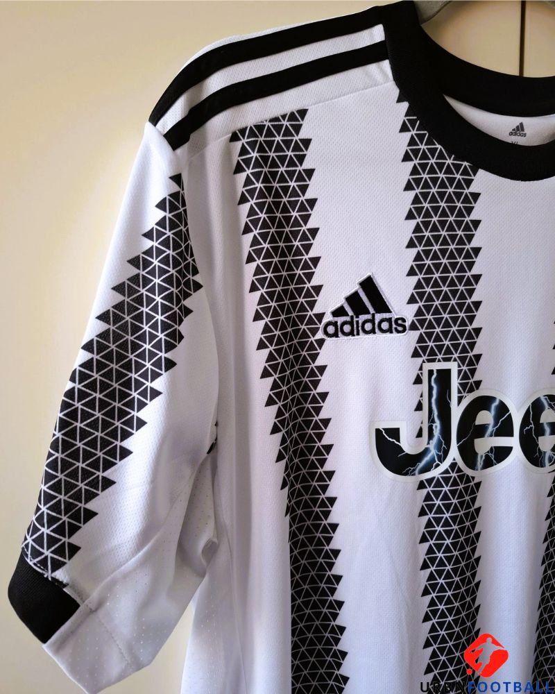 VLAHOVIC DUSAN 2022-23 (Juv)