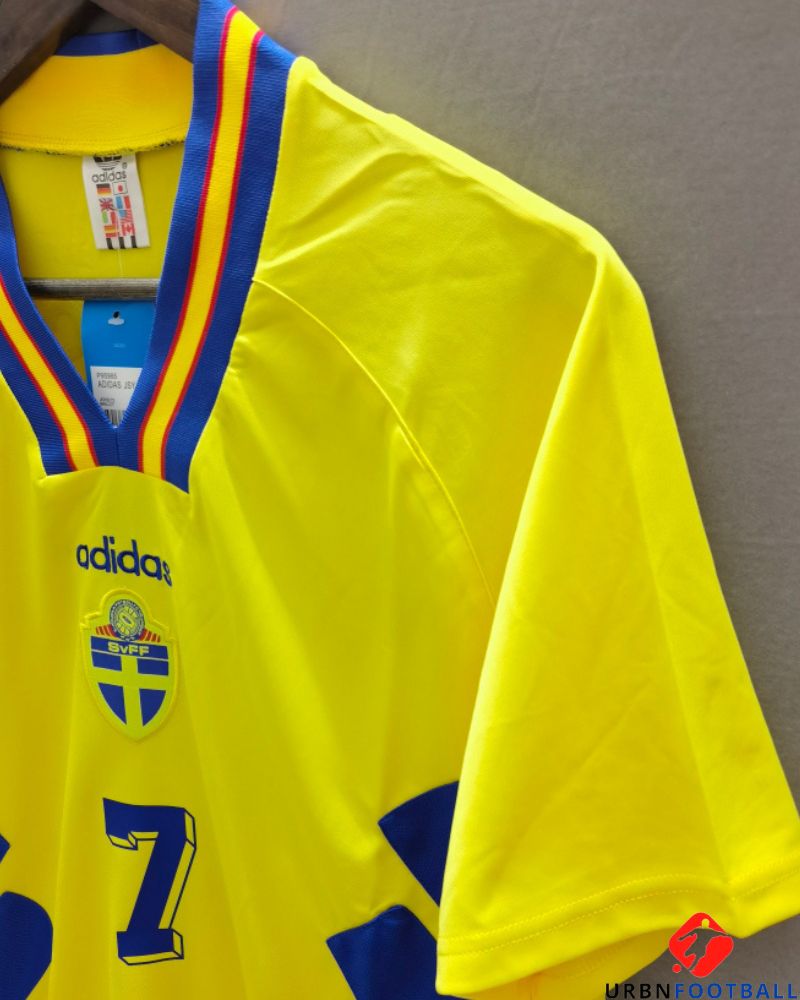 LARSSON HENRIK 1994-95 (Swe)