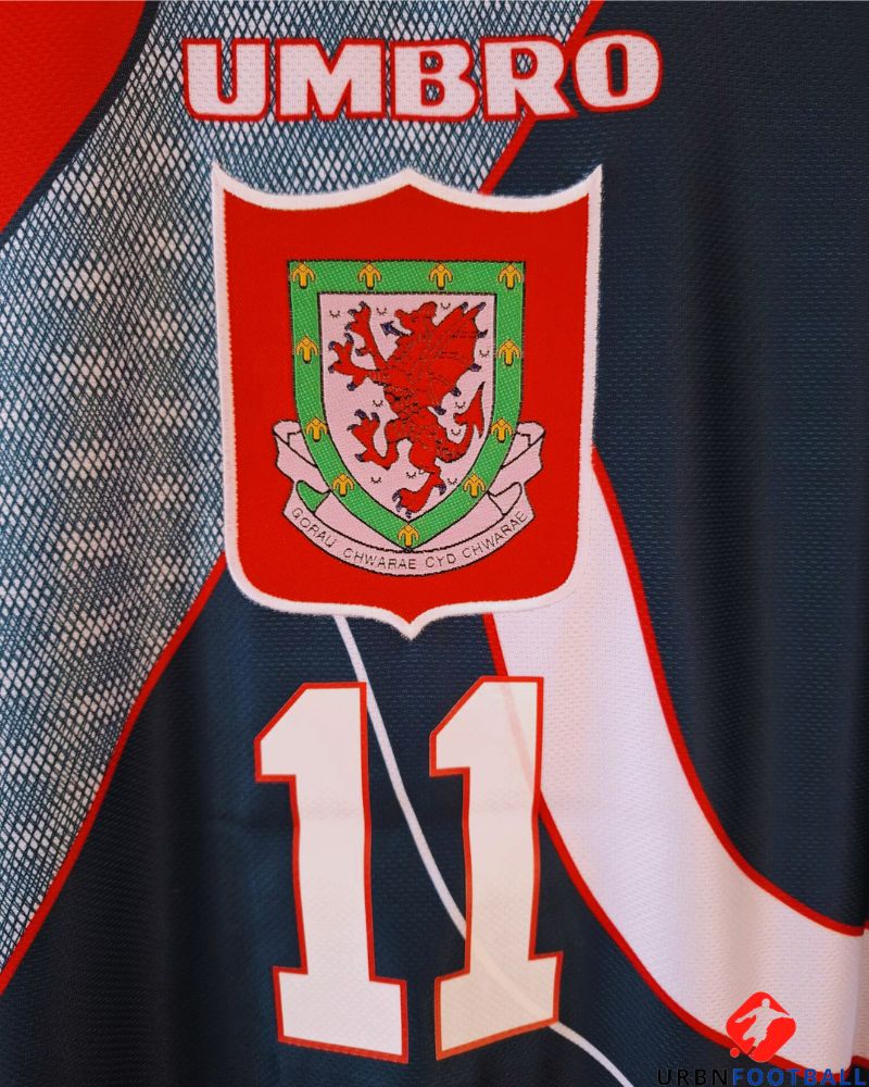 GIGGS RYAN 1994-95 (Wal)