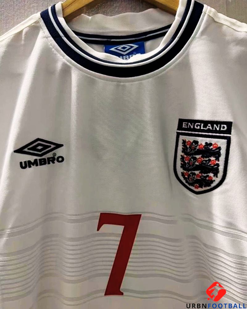 BECKHAM DAVID 2000-01 (Eng)