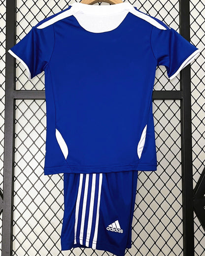 CHELSEA kid kit