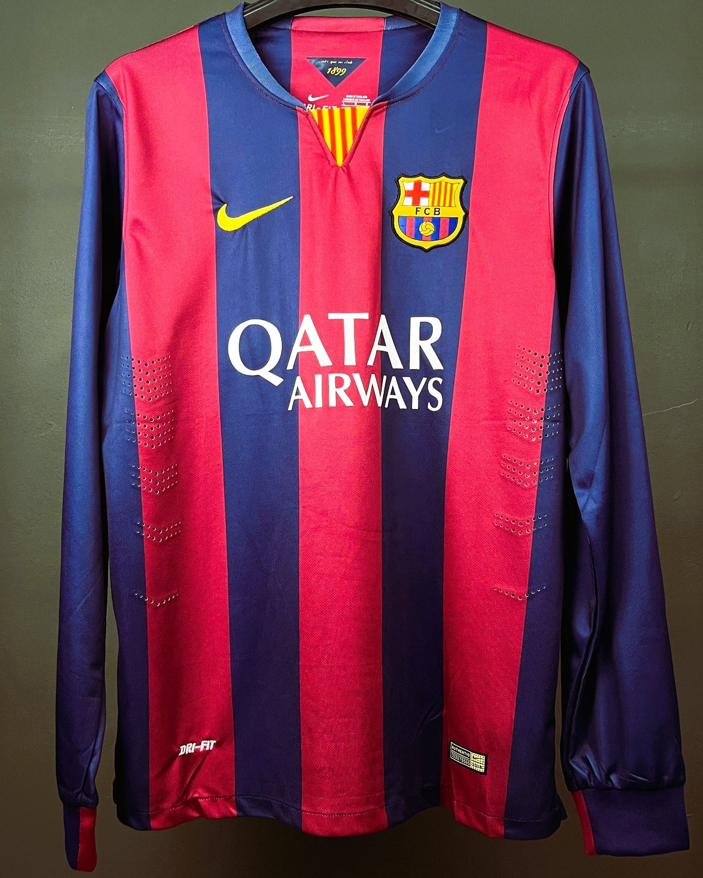 BARCELONA (Long sleeve shirt)