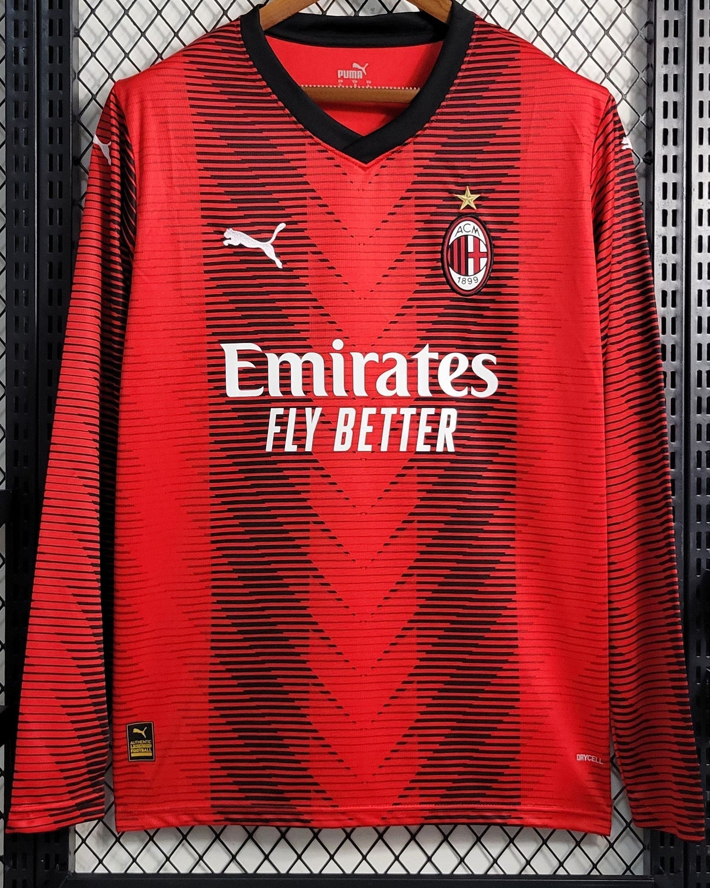 MILAN Long sleeve shirt