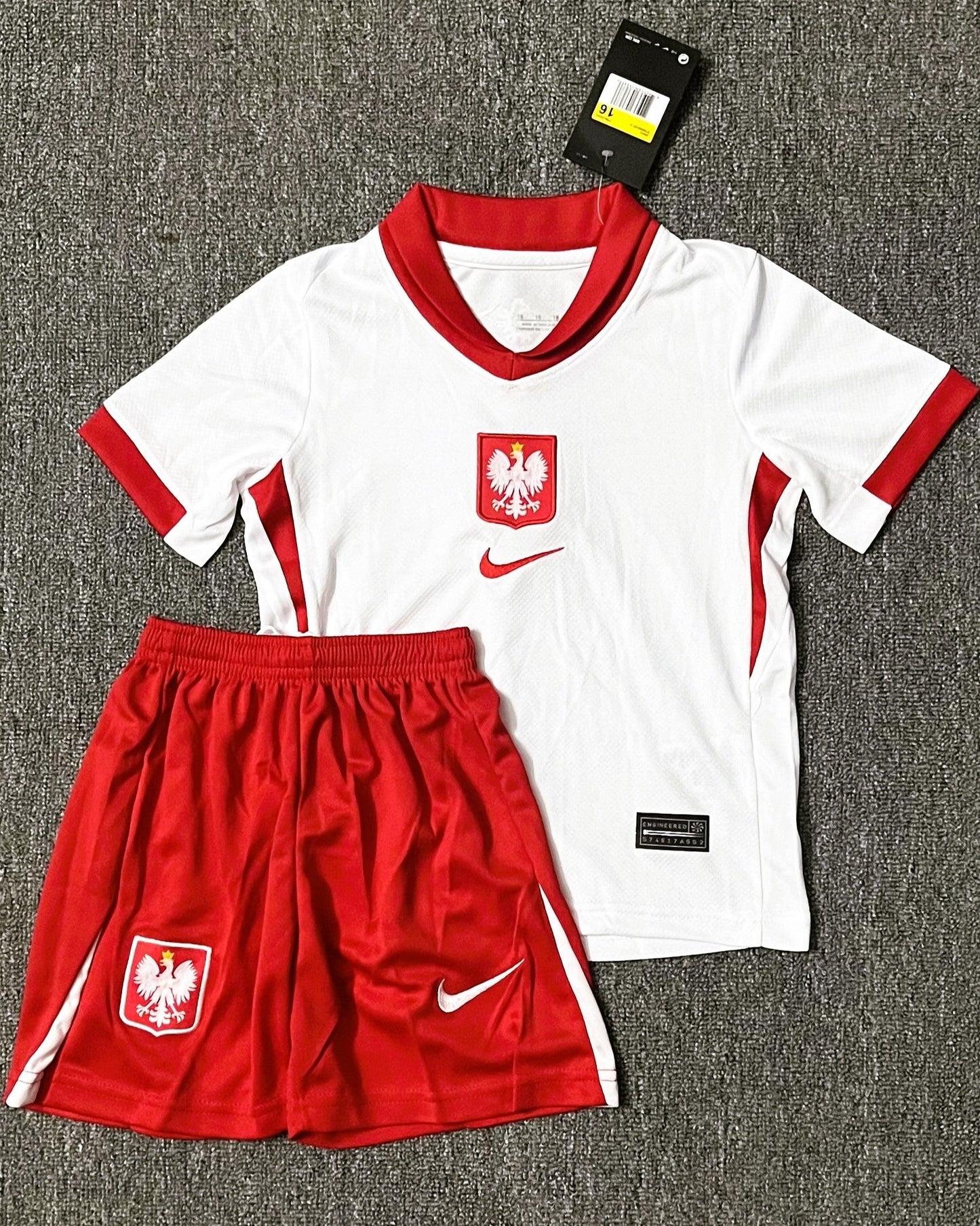 POLAND kid kit