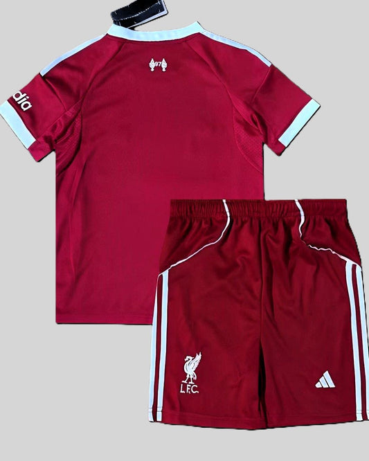 LIVERPOOL kid kit
