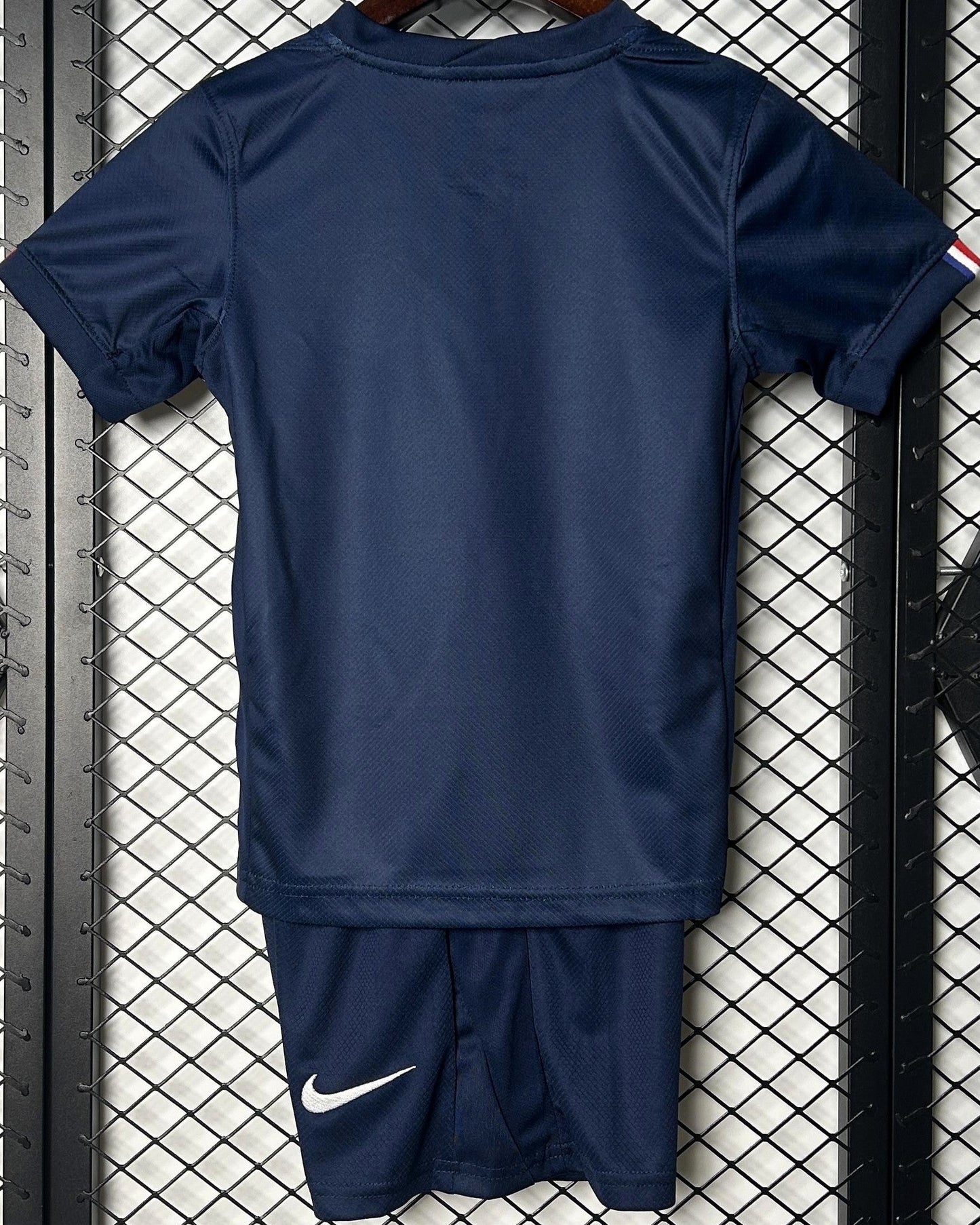 PARIS SAINT-GERMAIN kid kit