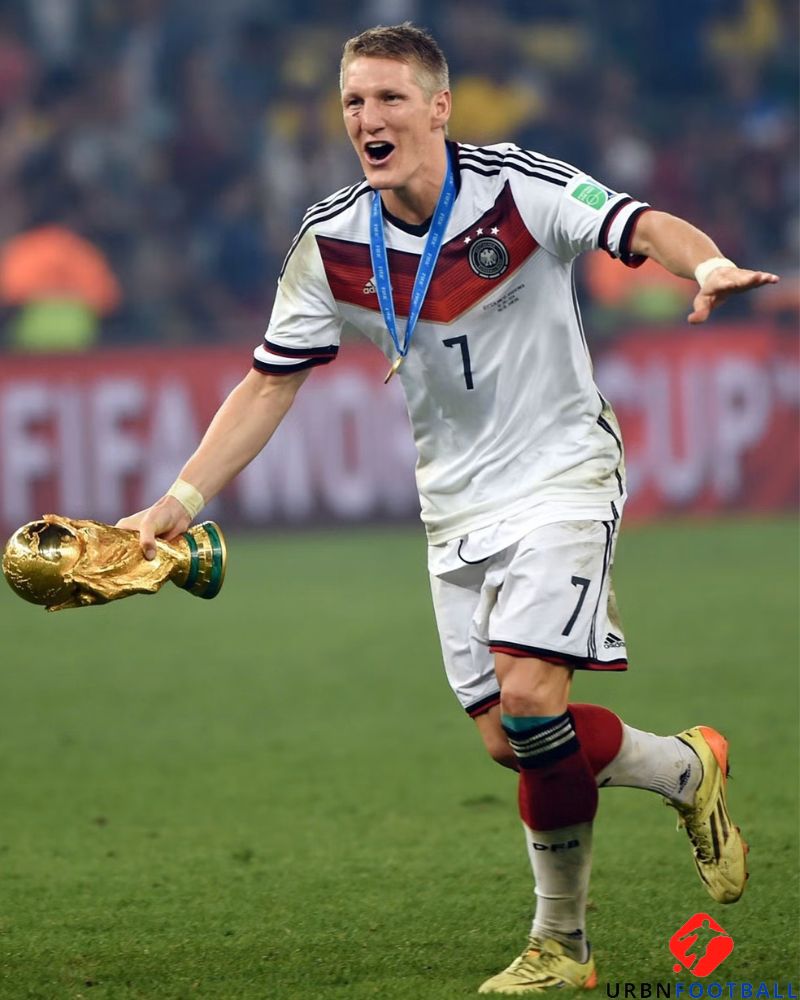 SCHWEINSTEIGER BASTIAN 2014-15 (Ger)