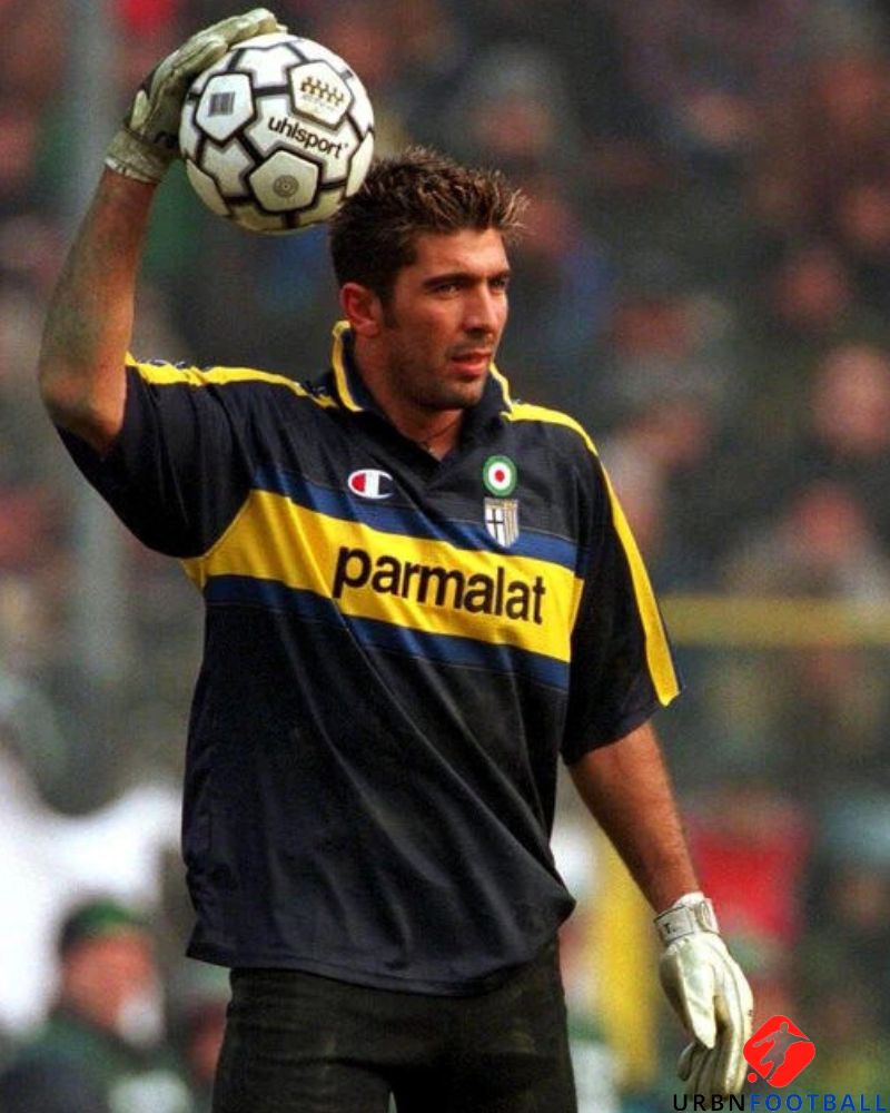 BUFFON GIANLUIGI 1999-00 (Par)