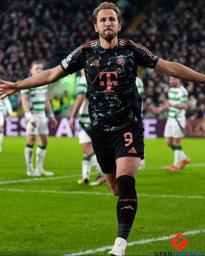 KANE HARRY 2024-25 (Bay M)