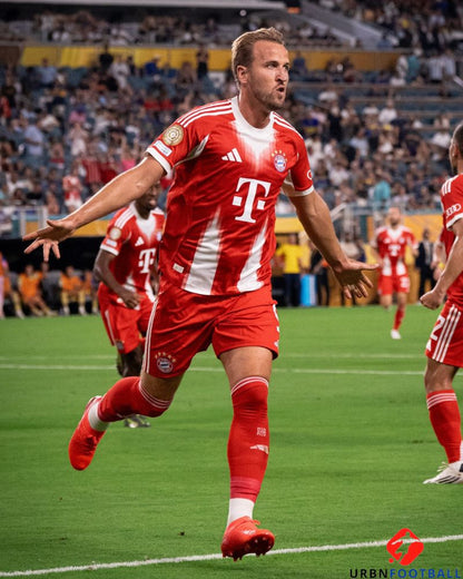 KANE HARRY 2025-26 (Bay M)