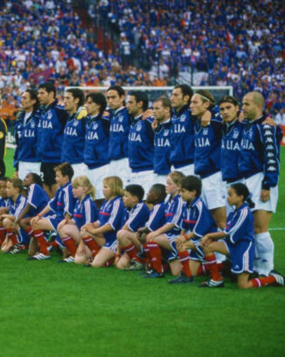 ITALY WINDBREAKER with hoodie (2000-01)