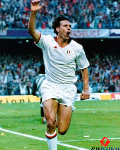 VAN BASTEN MARCO 1988-89 (Mil)