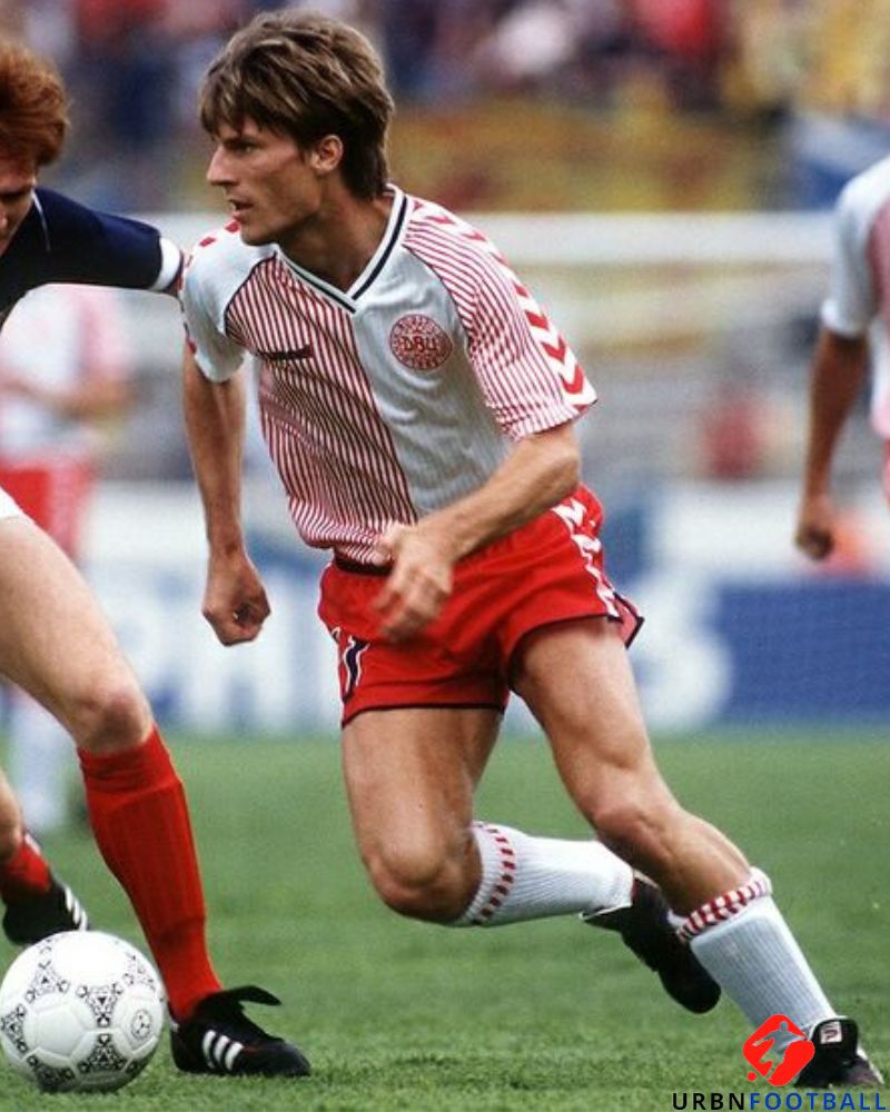LAUDRUP MICHAEL 1986-87 (Den)