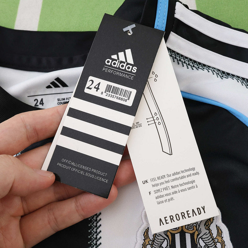 Kids Newcastle United Home Kit 25/26